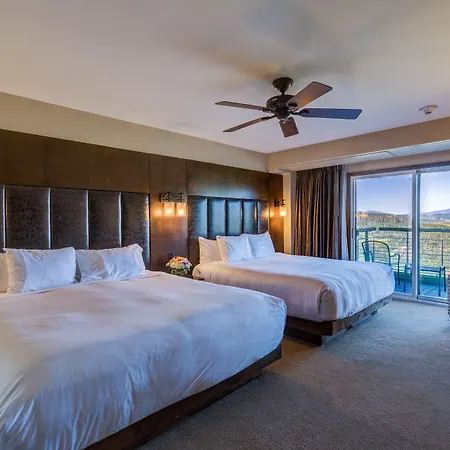 The Peaks Resort And Spa-3